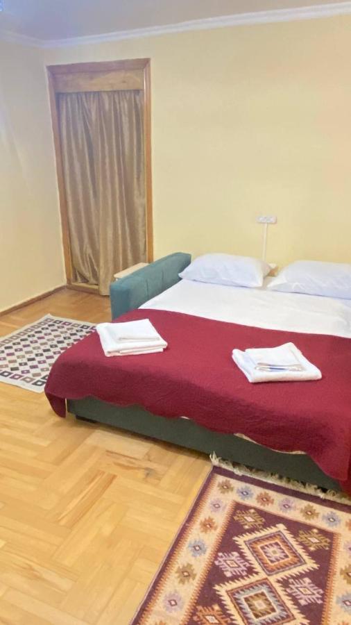 Mari Apartment Tbilisi Esterno foto